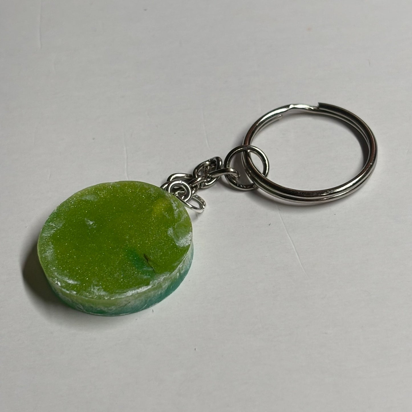 Smeared Green Handmade Resin Keychain - Flat Edition