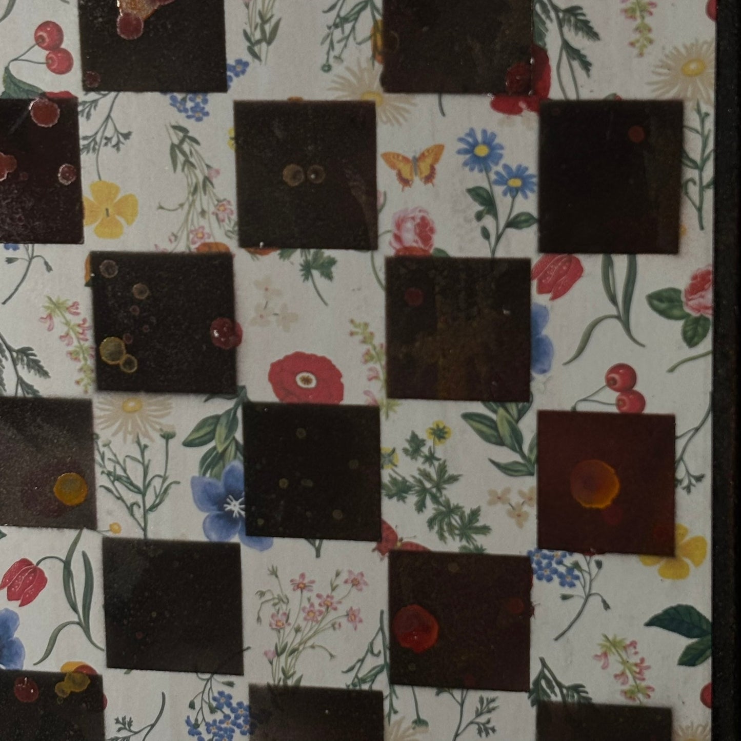 Red Mist Flowers - Scrapbook Chess Board