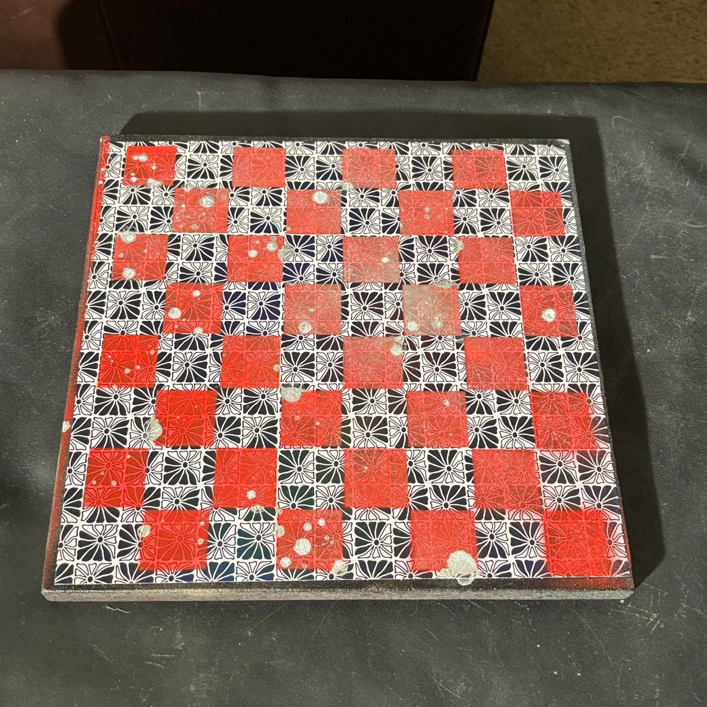 Red Black Prestige- Scrapbook Chess Set