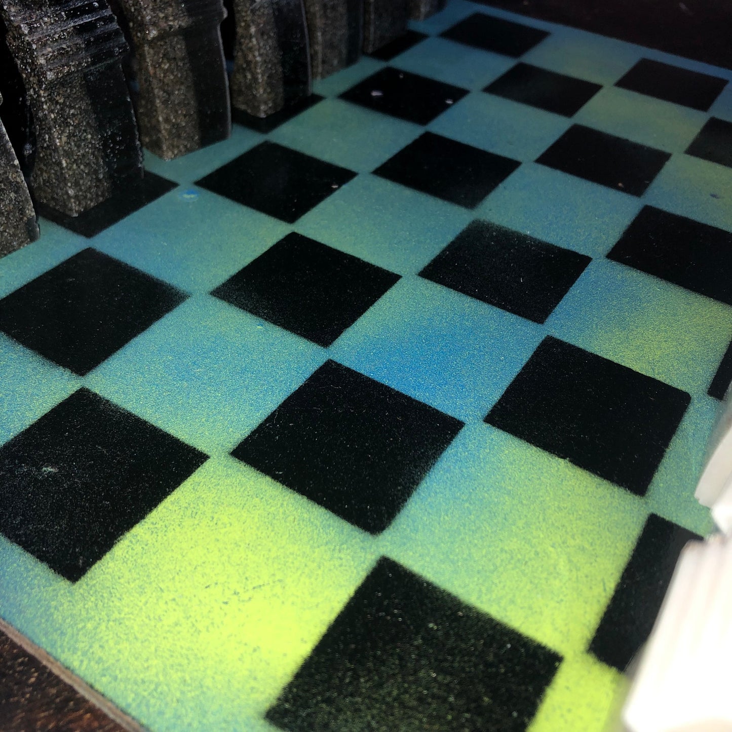 Cosmic Green - Painted Chess Set