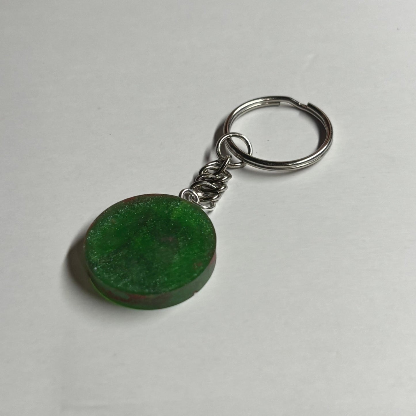 Dark Green, Red Lining Rook - Handmade Resin Keychain - Flat Edition