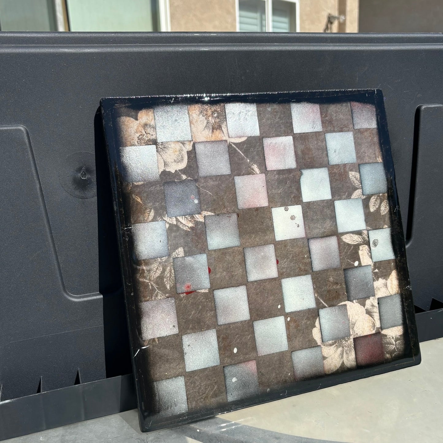 Gray Silver Flowers - Resin Coated Chess Board