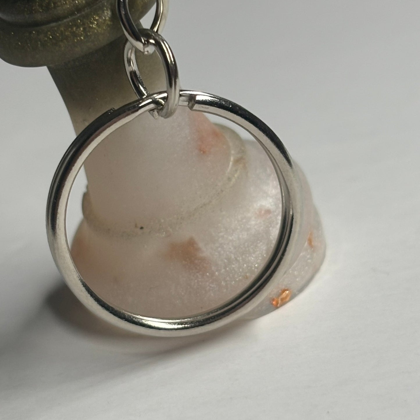 White/Green King - Handmade Resin Keychain