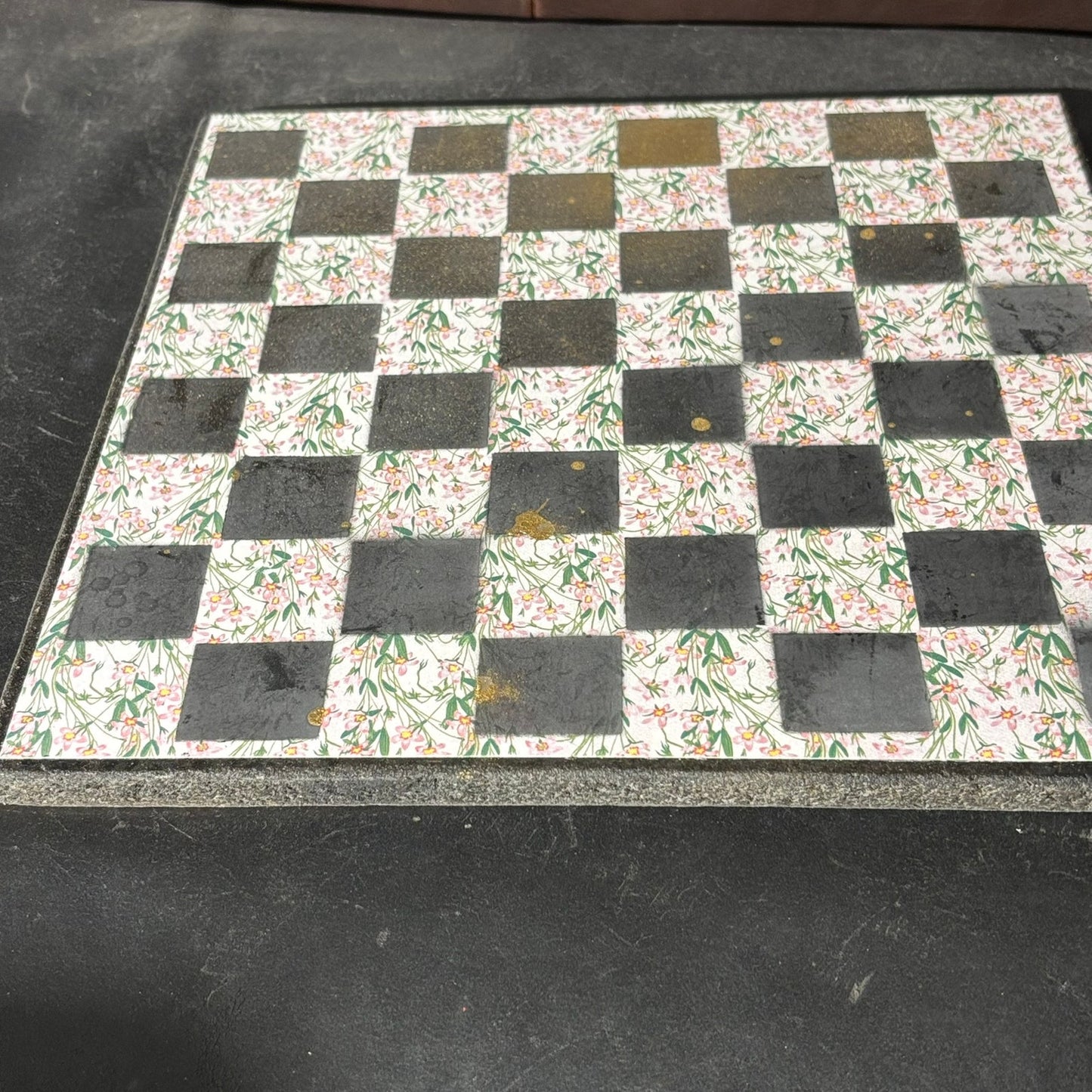Simple Pink Flowers - Scrapbook Chess Board