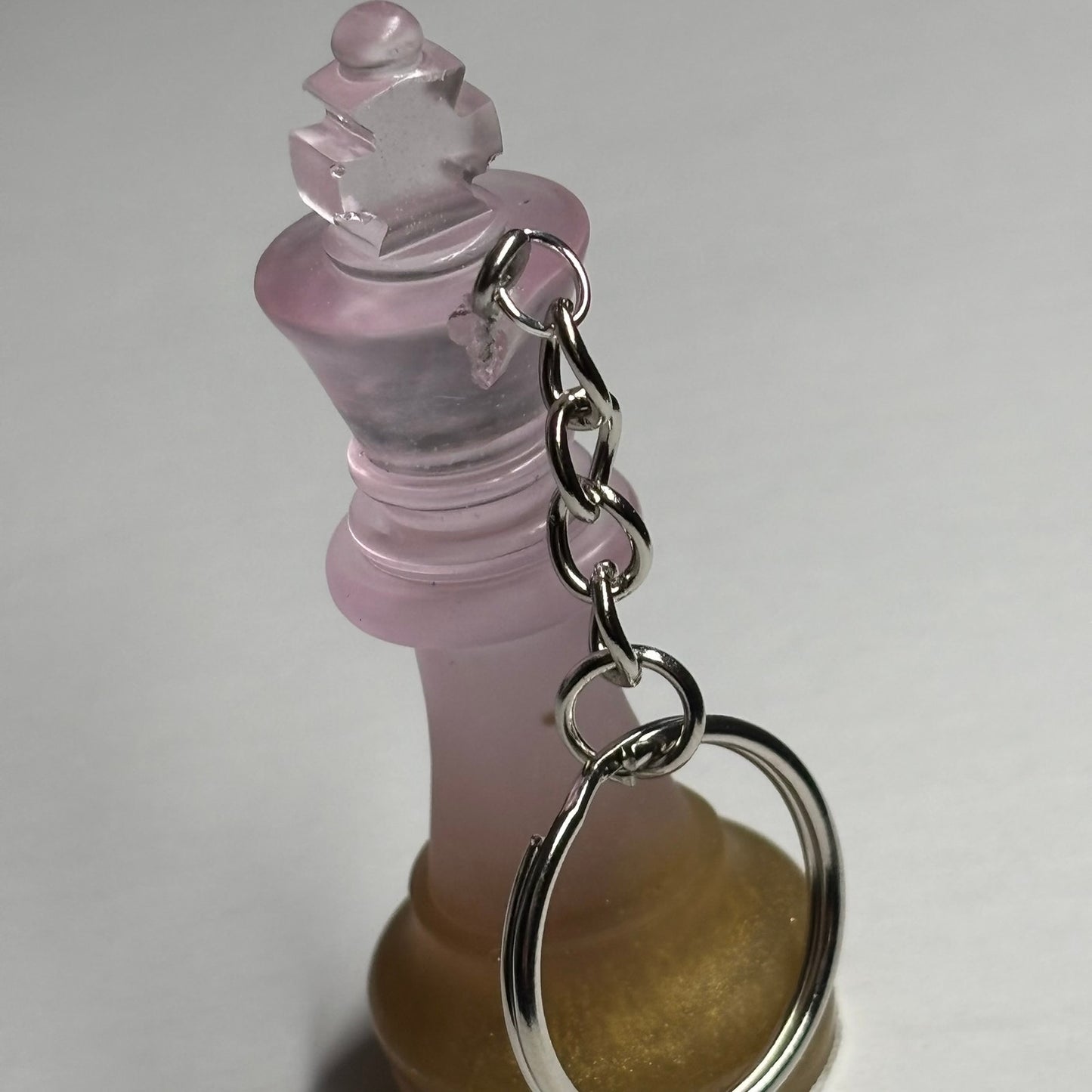 Splendid Pink King - Handmade Resin Keychain