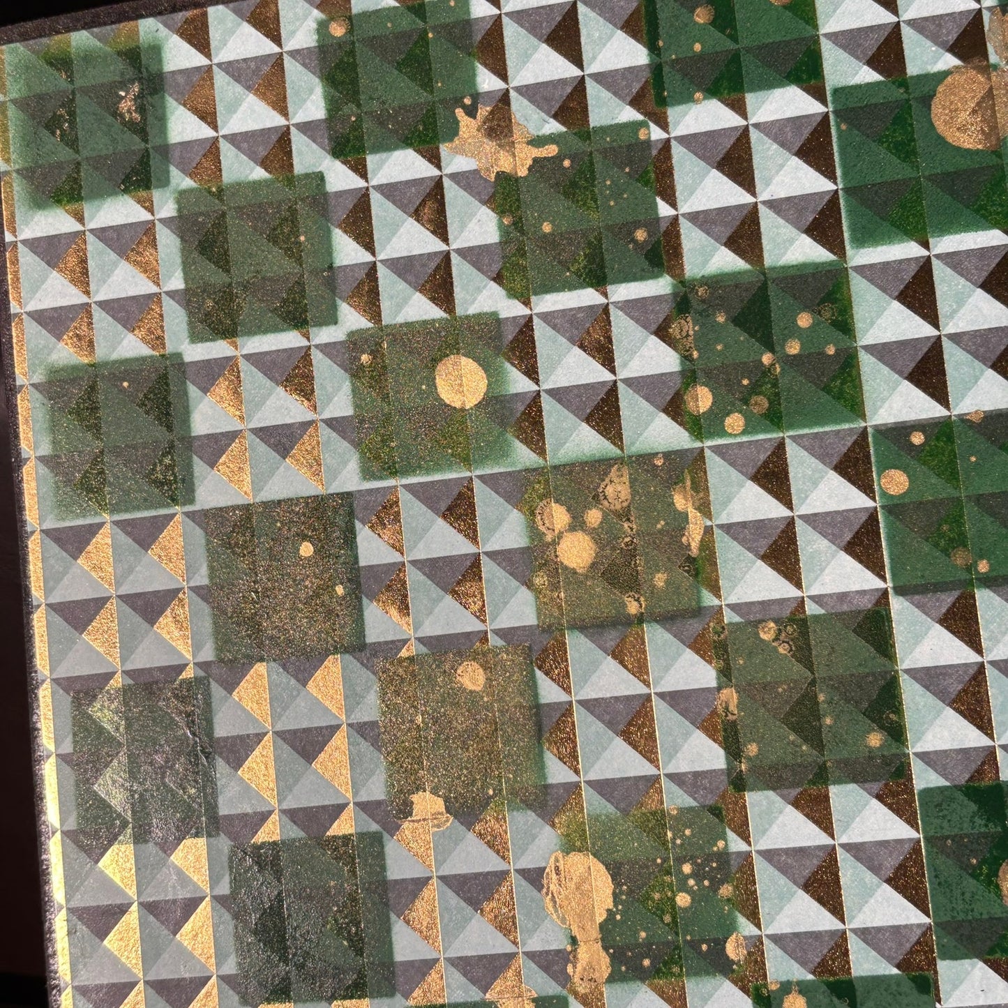 Illusion Green Gold - Scrapbook Chess Board