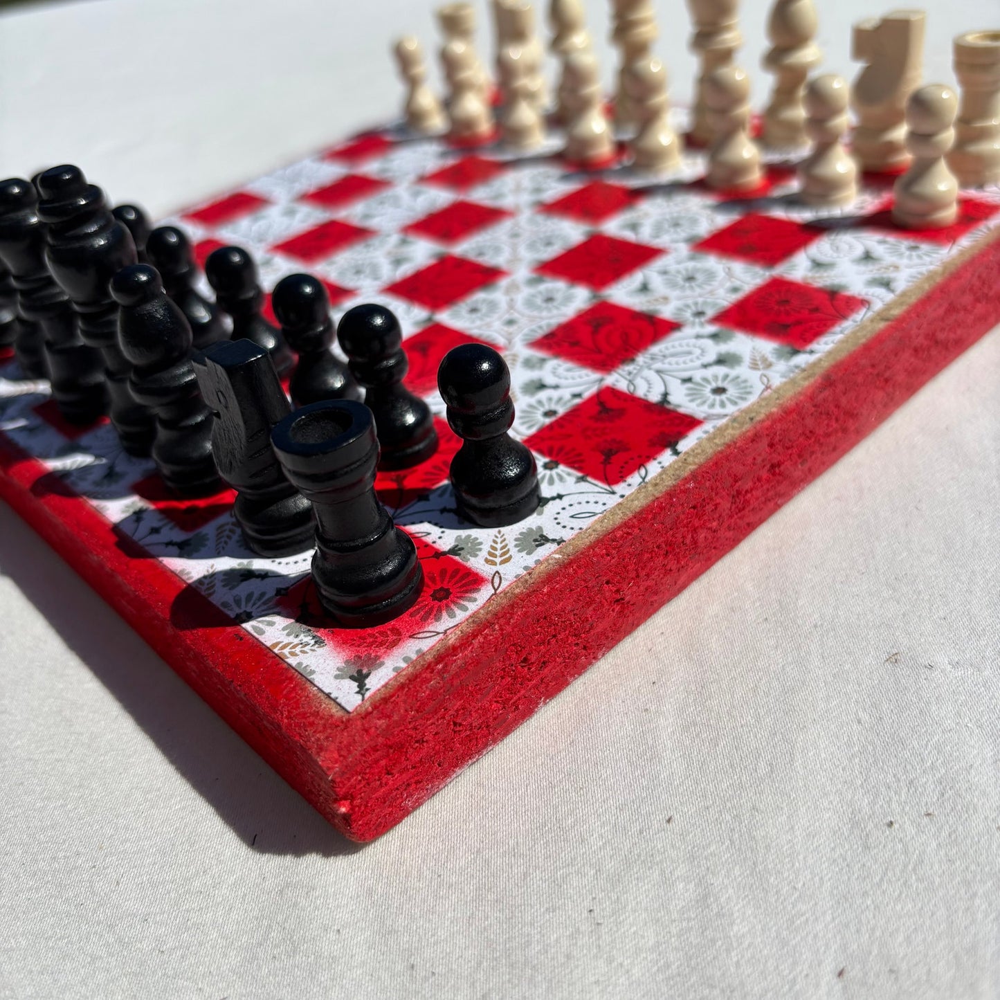 Vintage Red & White - Scrapbook Chess Set