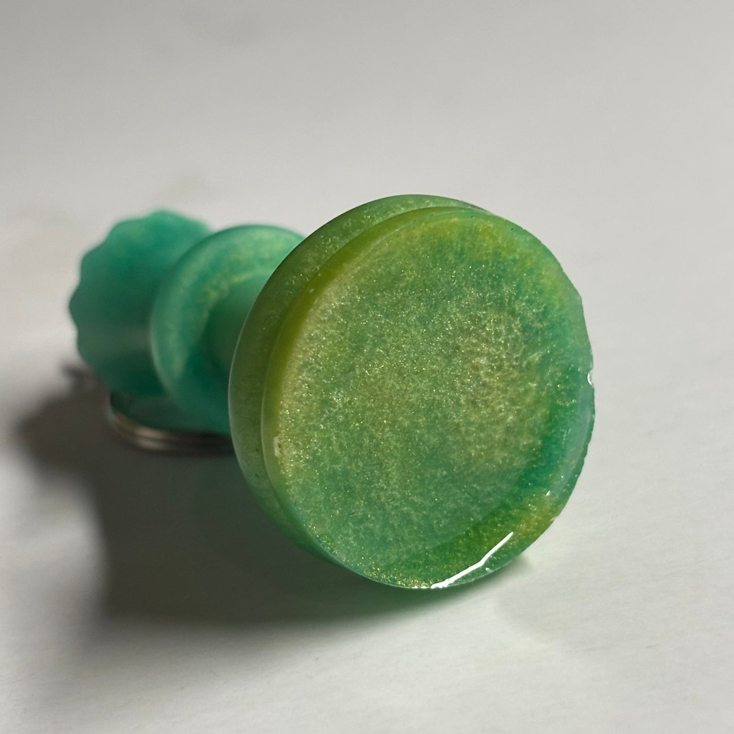 Green Queen - Handmade Resin Keychain