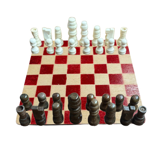 Cream Red - Mini Chess Set