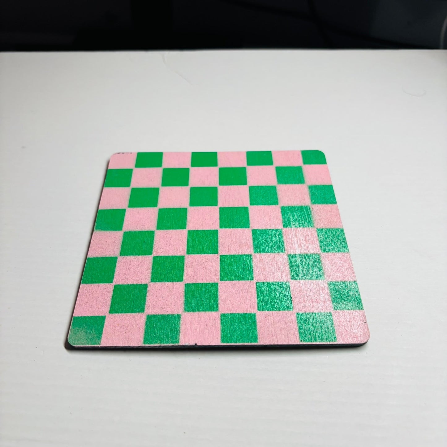 Light Pink Green - Mini Chess Set