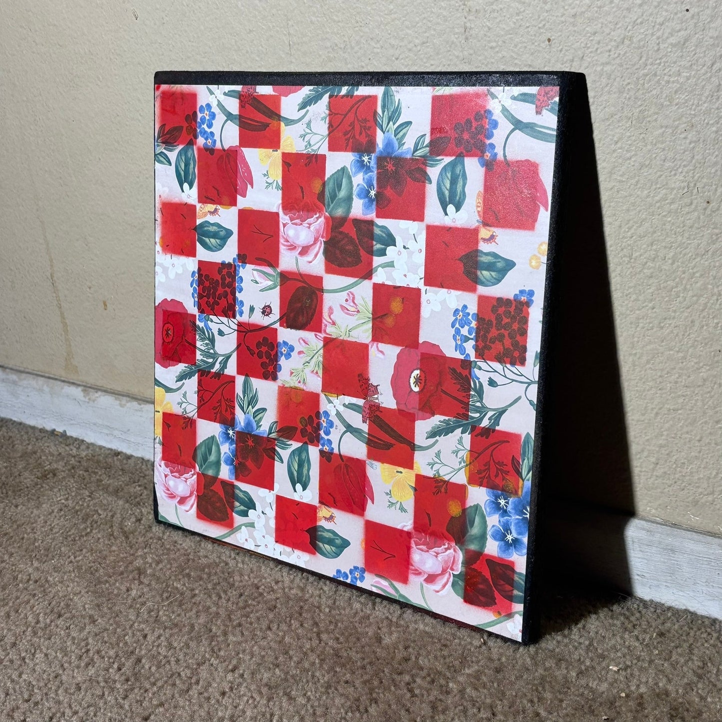 Red Garden Of Flowers - Scrapbook Chess Board