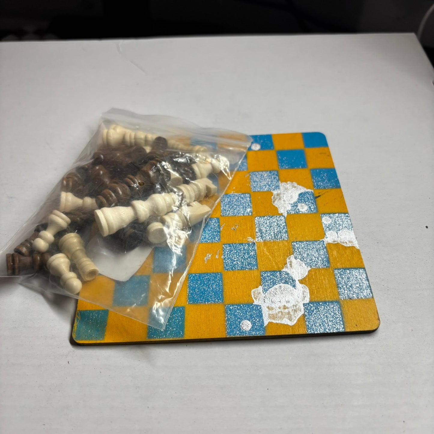 Yellow Blue Chrome - Mini Chess Set
