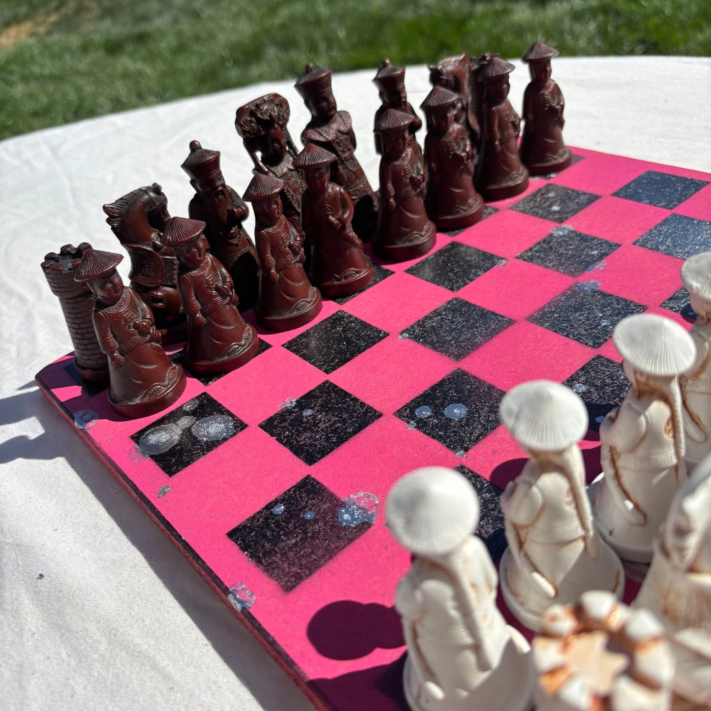Pink Haze - Chinese Edition Chess Set