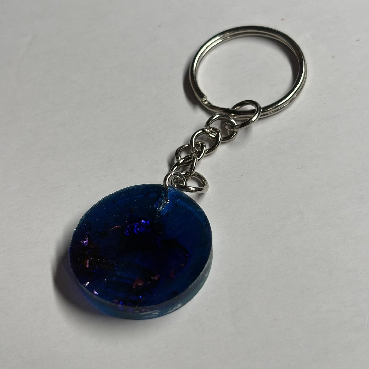 Bluish Green King - Handmade Resin Keychain