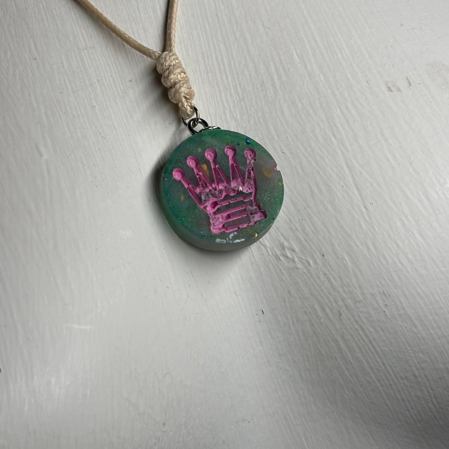 Cream Green Queen - Handmade Resin Chess Necklace