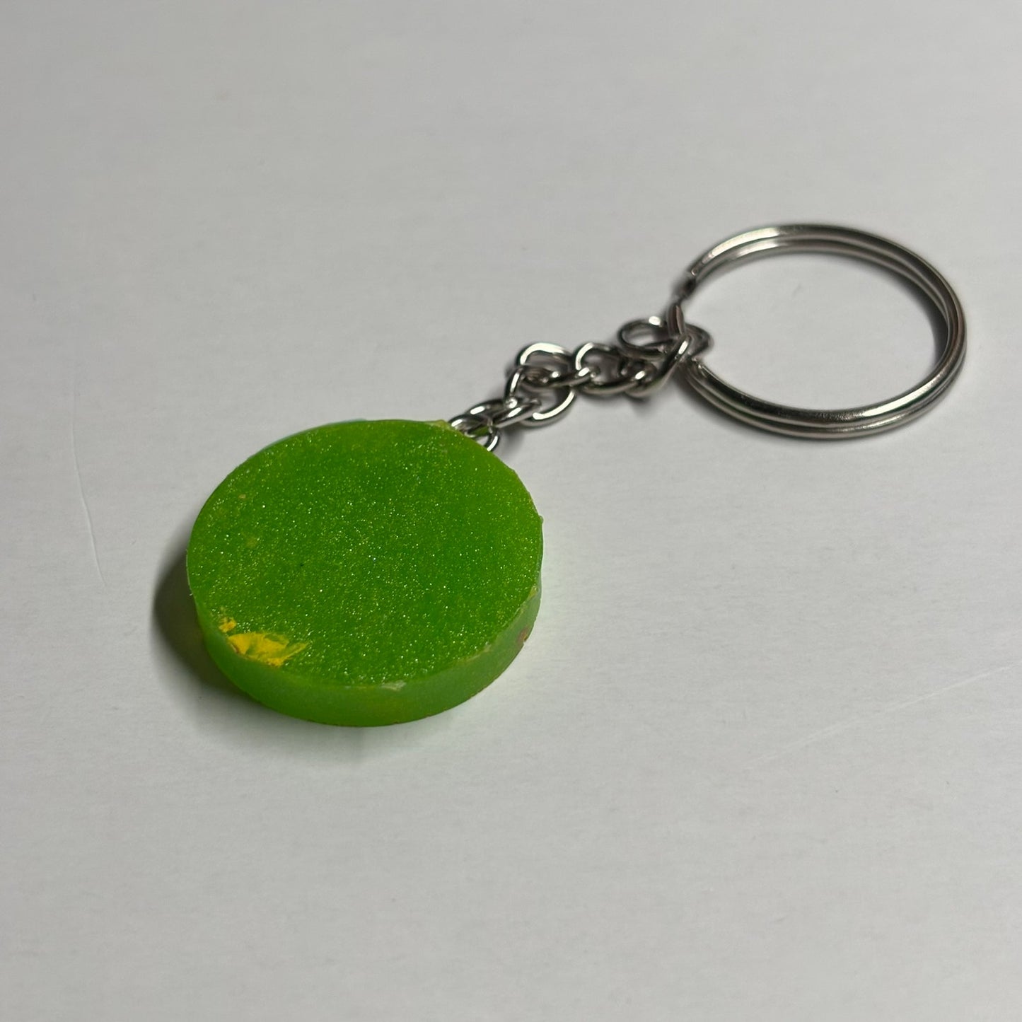 Green Yellow Rook - Handmade Resin Keychain - Flat Edition