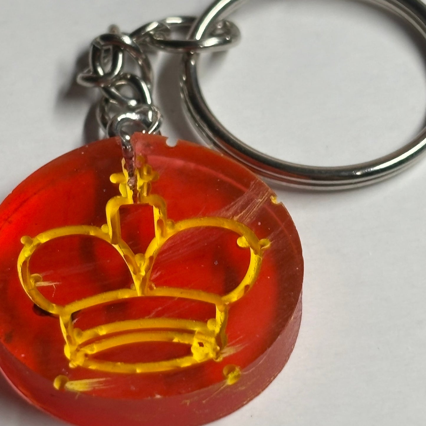Vivid Red King - Handmade Resin Keychain - Flat Edition