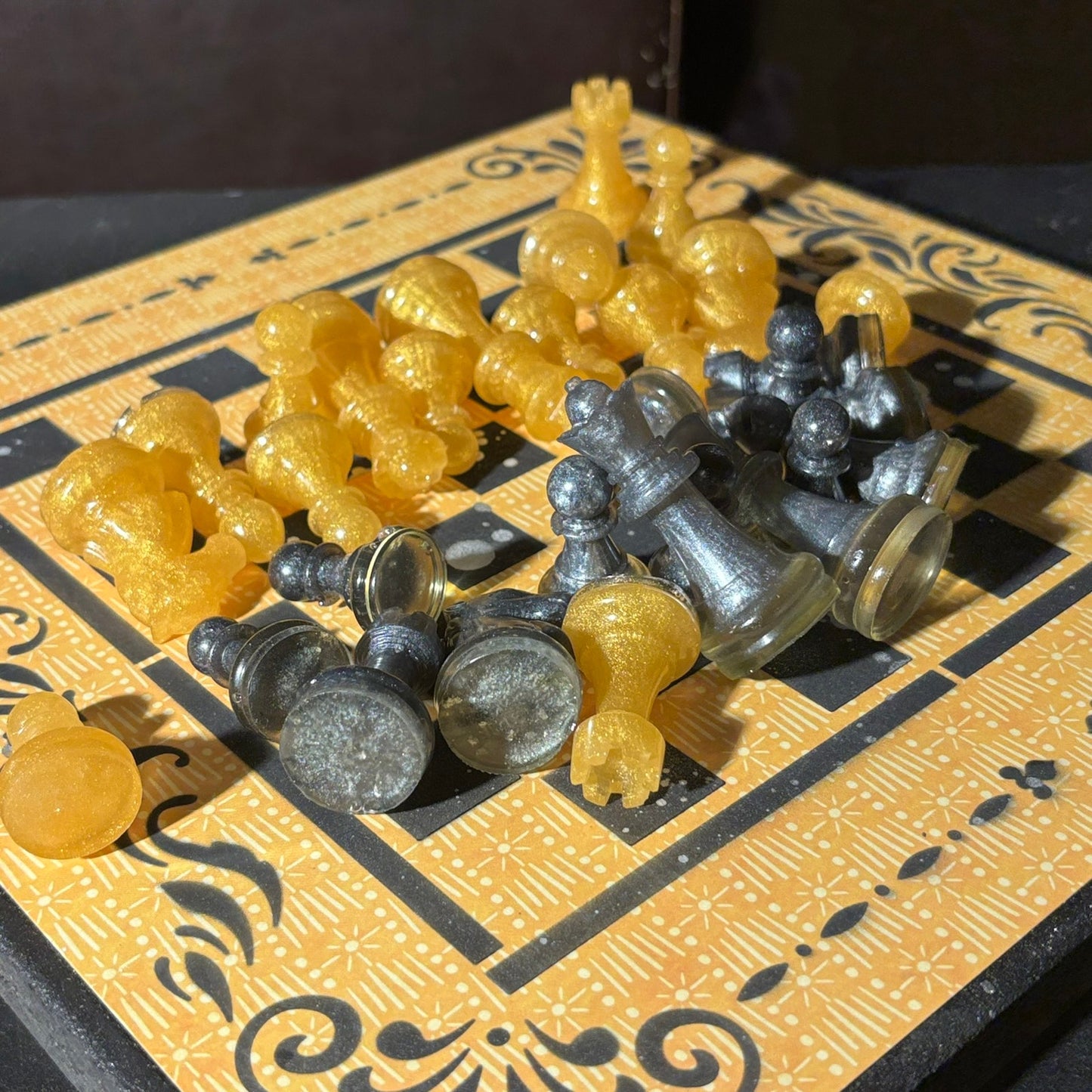 Sunset Yellow Pattern - Scrapbook Chess Set