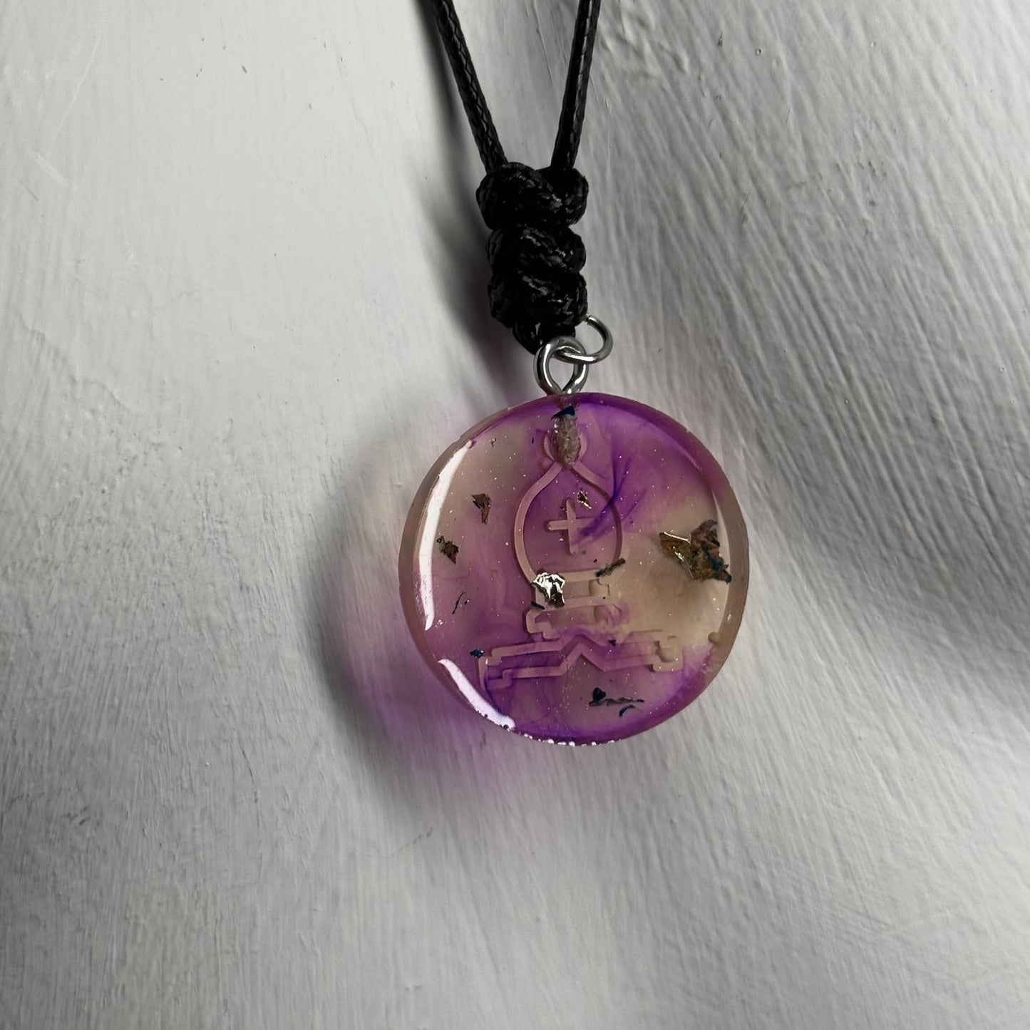 Purple Mix - Handmade Resin Chess Necklace - Flat Edition