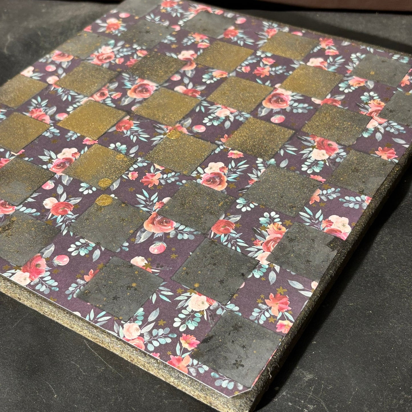Sprinkle Gold Vintage - Scrapbook Chess Board