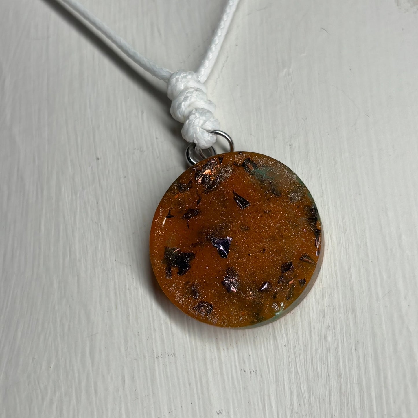 Green King Ember - Handmade Resin Chess Necklace - Flat Edition