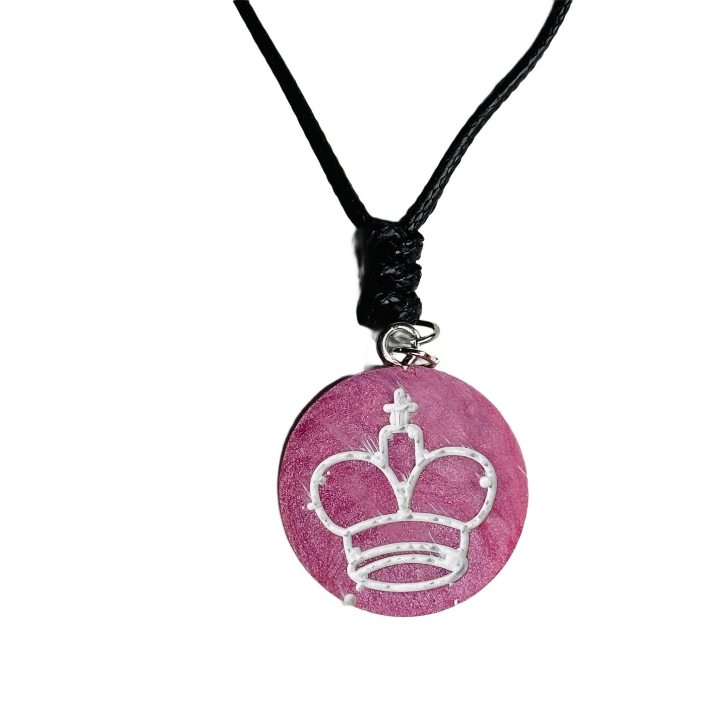🎁 Brush Pink King - Handmade Resin Chess Necklace (100% off)