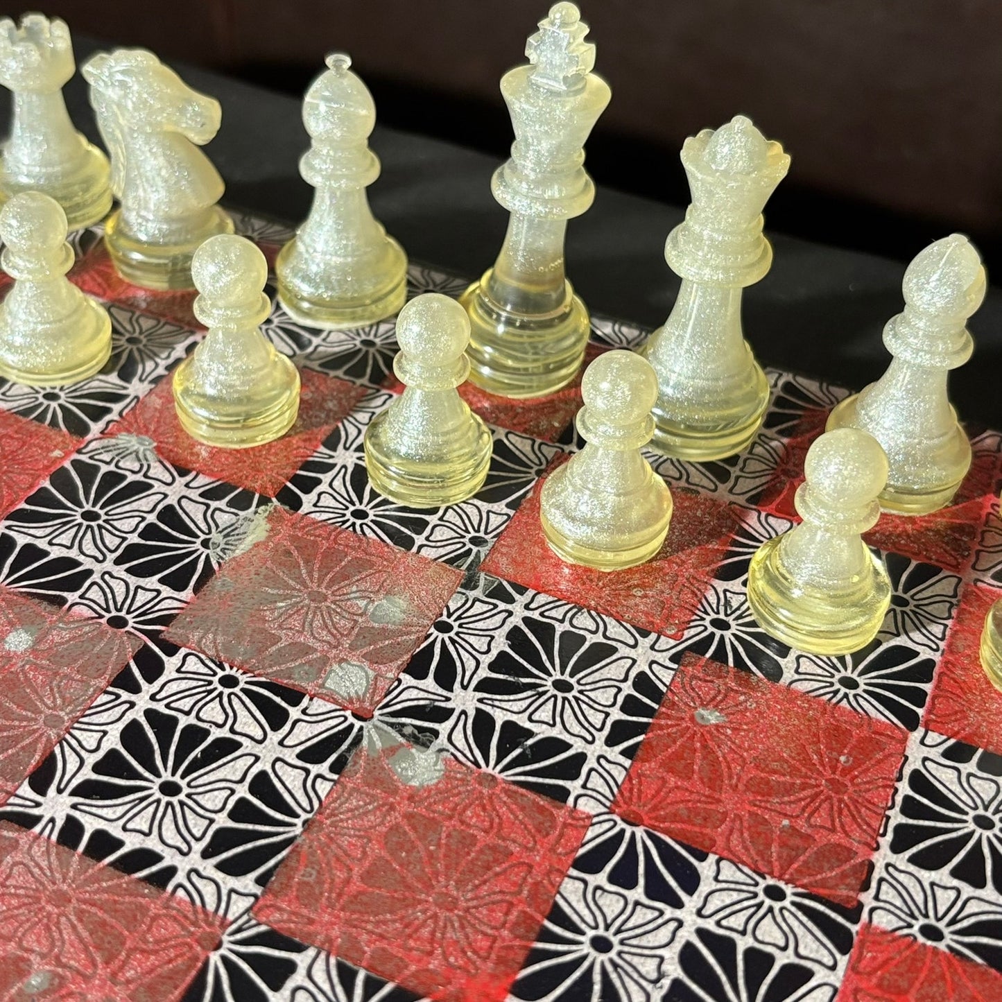 Red Black Prestige- Scrapbook Chess Set