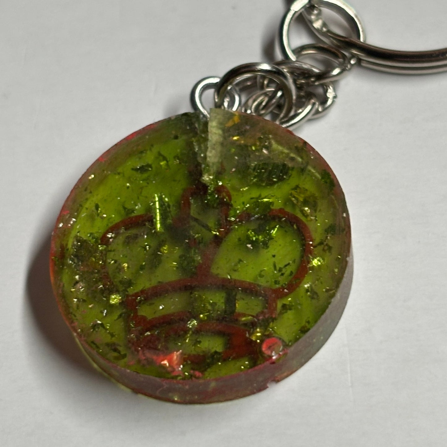 King's Red Lining Glory - Handmade Resin Keychain - Flat Edition