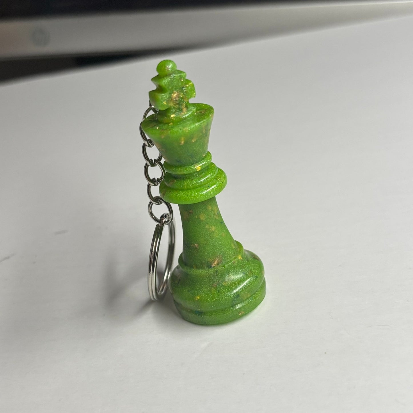 Green Sparkle King - Handmade Resin Keychain