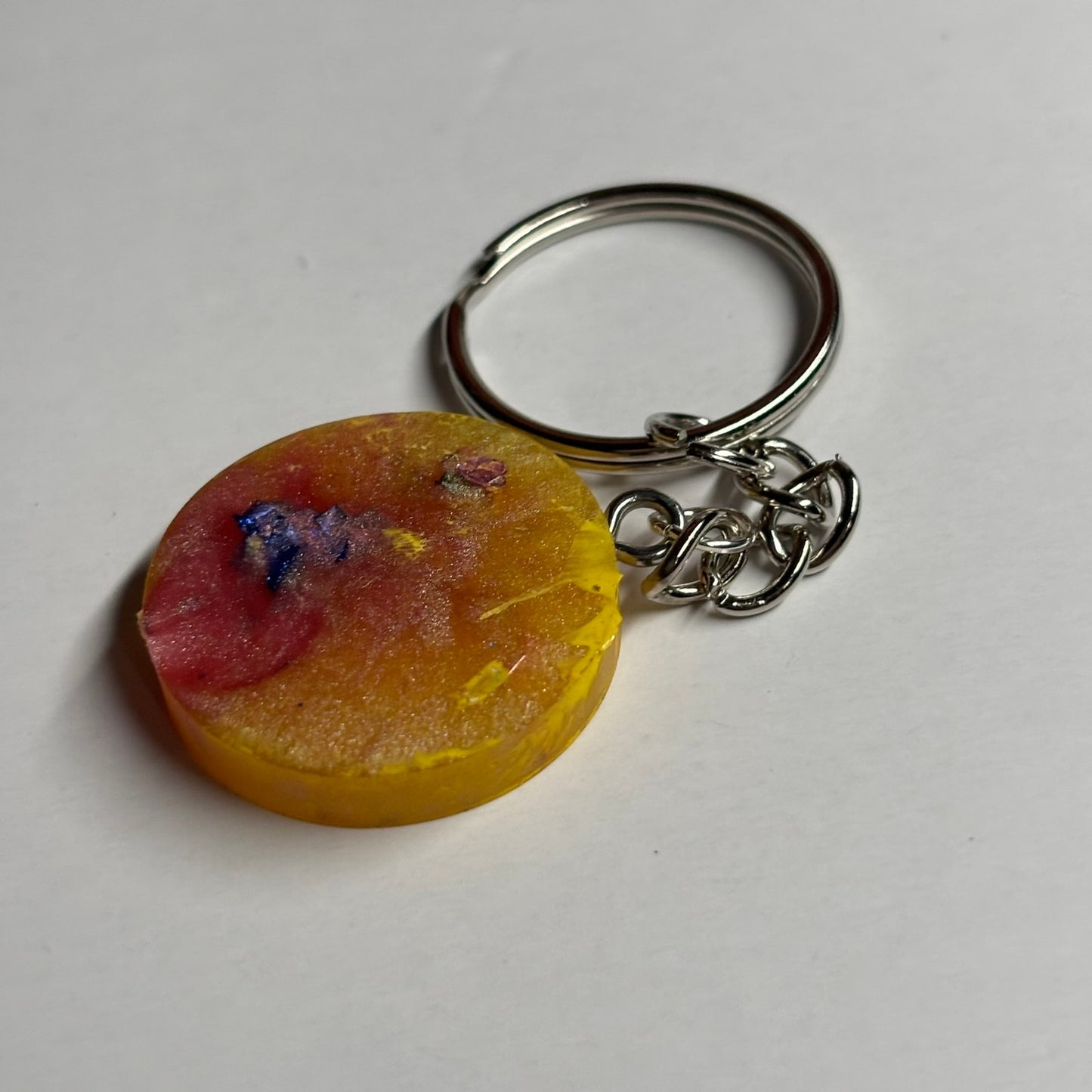 Queens Yellow Desire - Handmade Resin Keychain