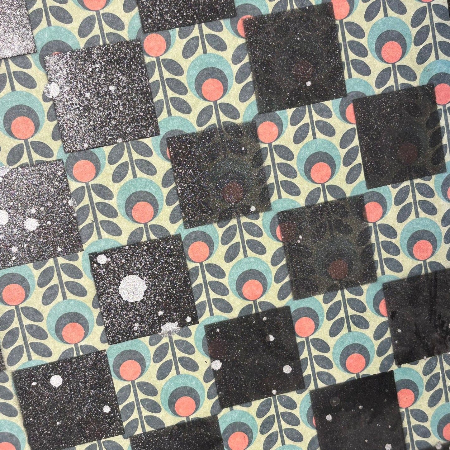 Vintage Peach Flowers - Scrapbook Chess Board