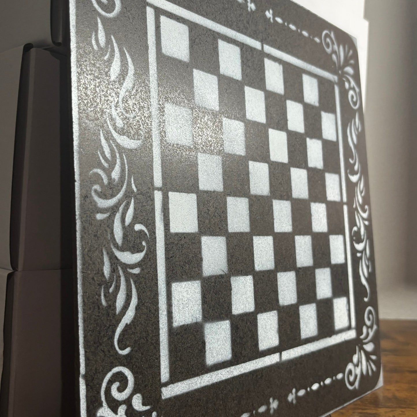 Simple Royal - Painted Chess Board