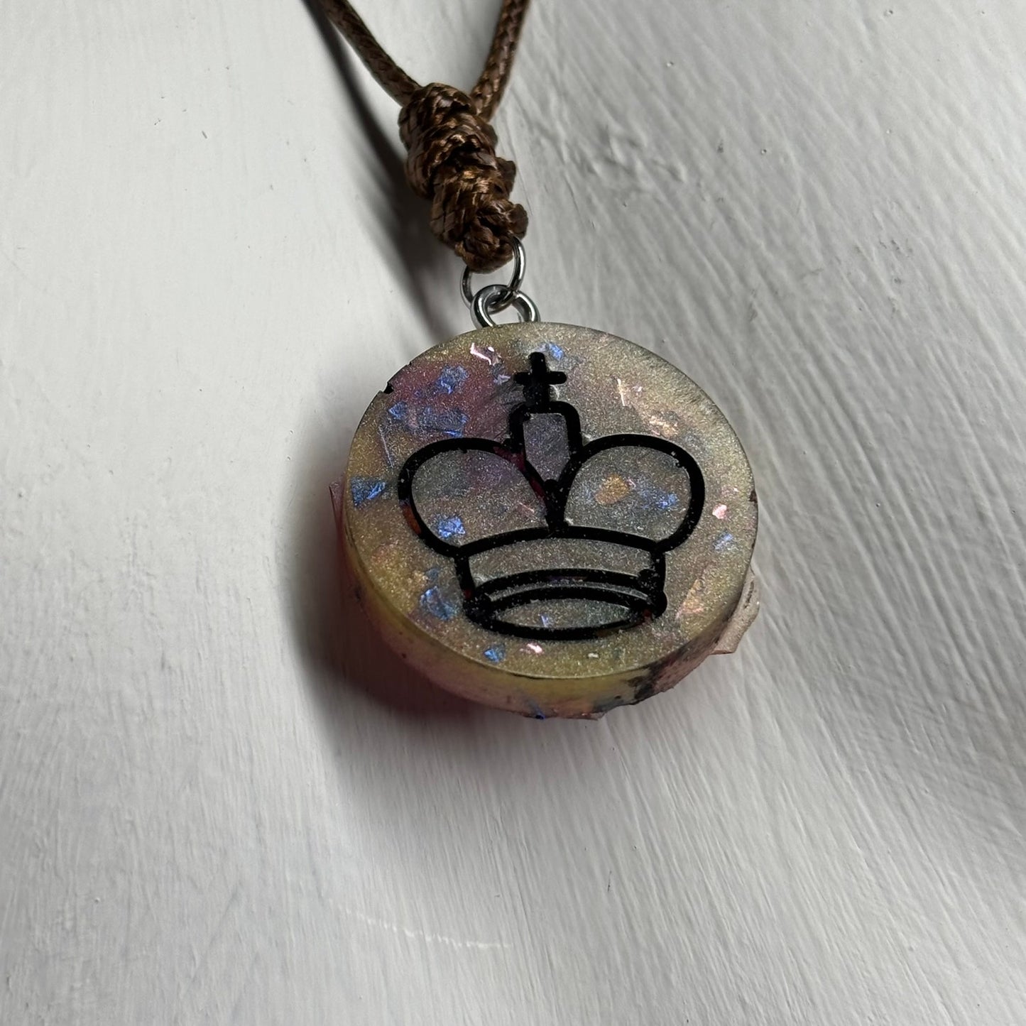 Royal Blend King - Handmade Resin Chess Necklace