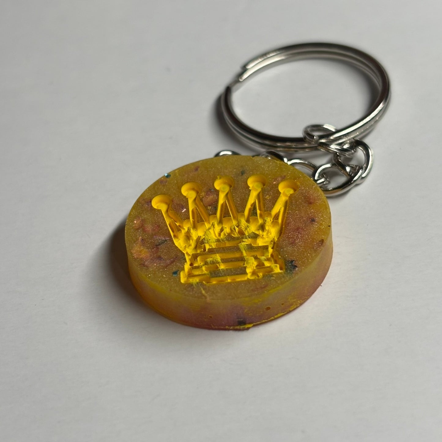 Queens Yellow Desire - Handmade Resin Keychain