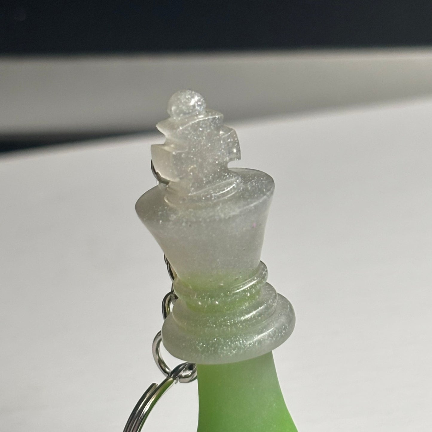 Green/White King - Handmade Resin Keychain