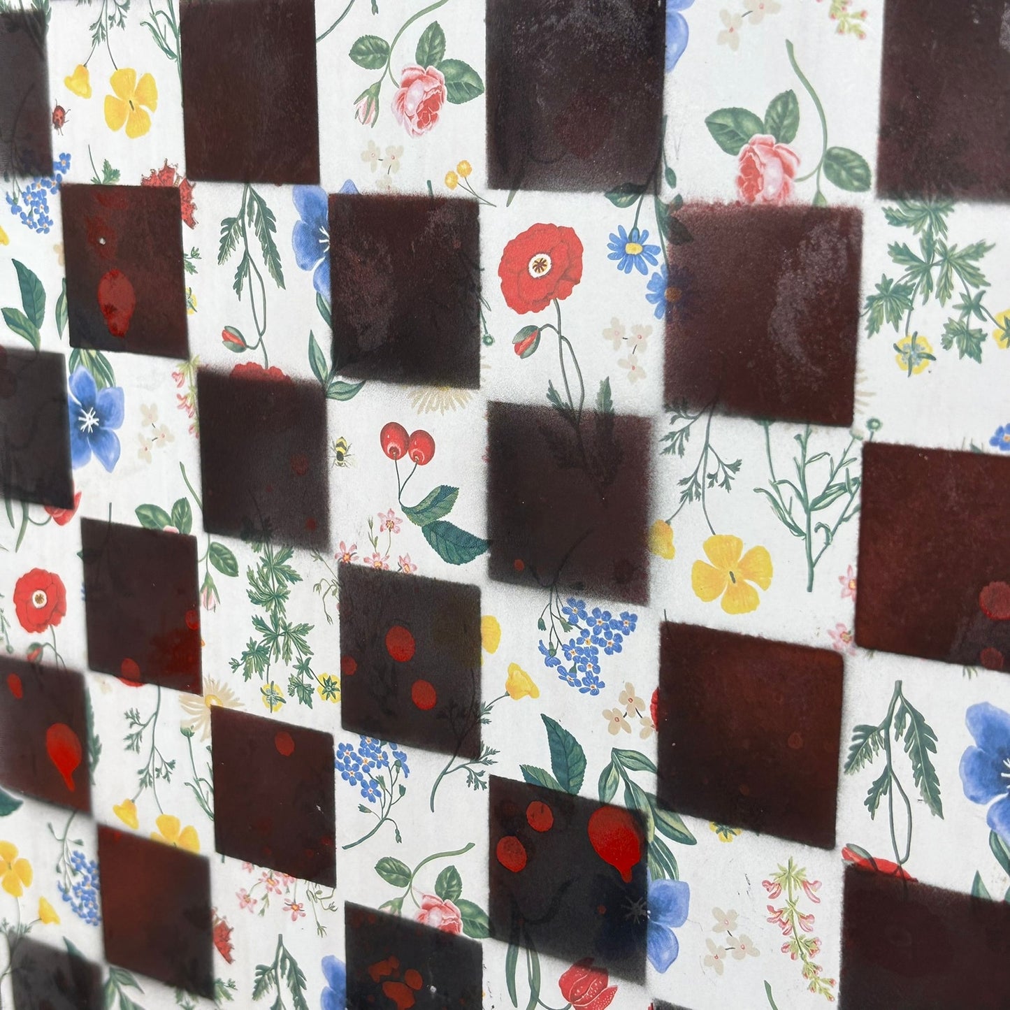 Simplistic Flowers - Scrapbook Chess Board