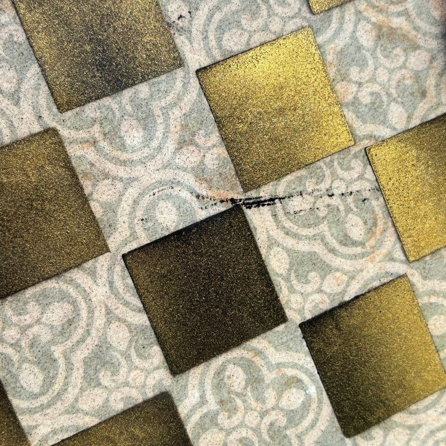 Classy Pattern - Resin Coated Chess Board
