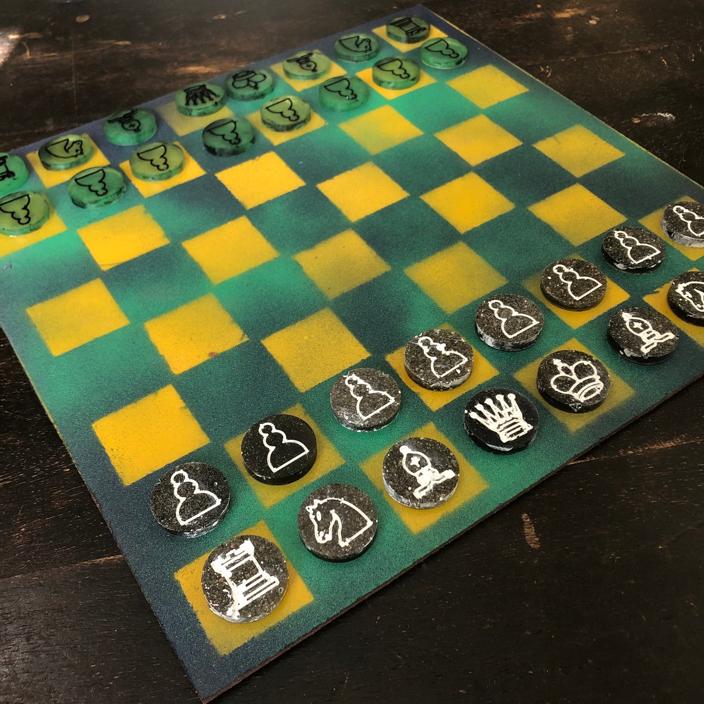 Alien Green & Yellow - Painted Chess Set