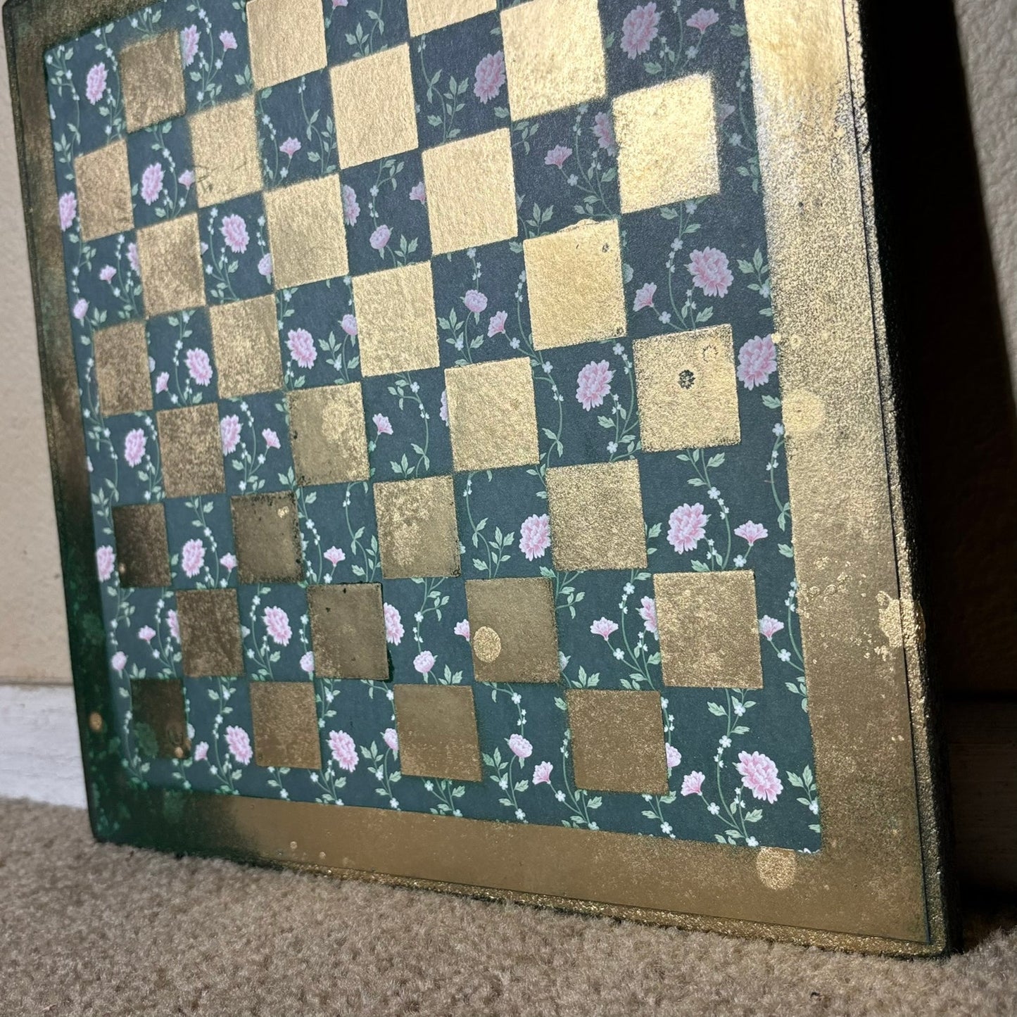 Golden Green Flowers - Scrapbook Chess Board