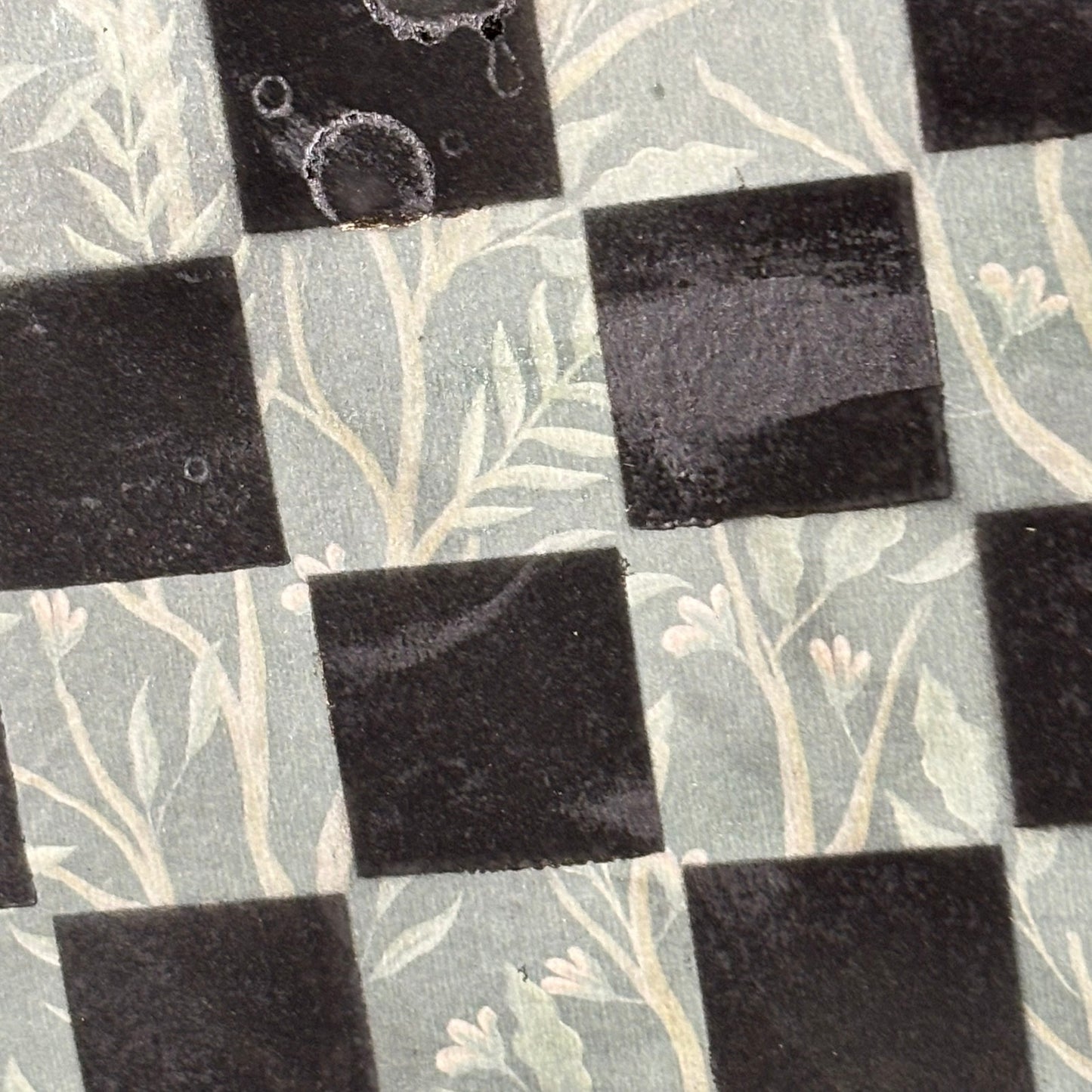 Green Leaves - Scrapbook Chess Board