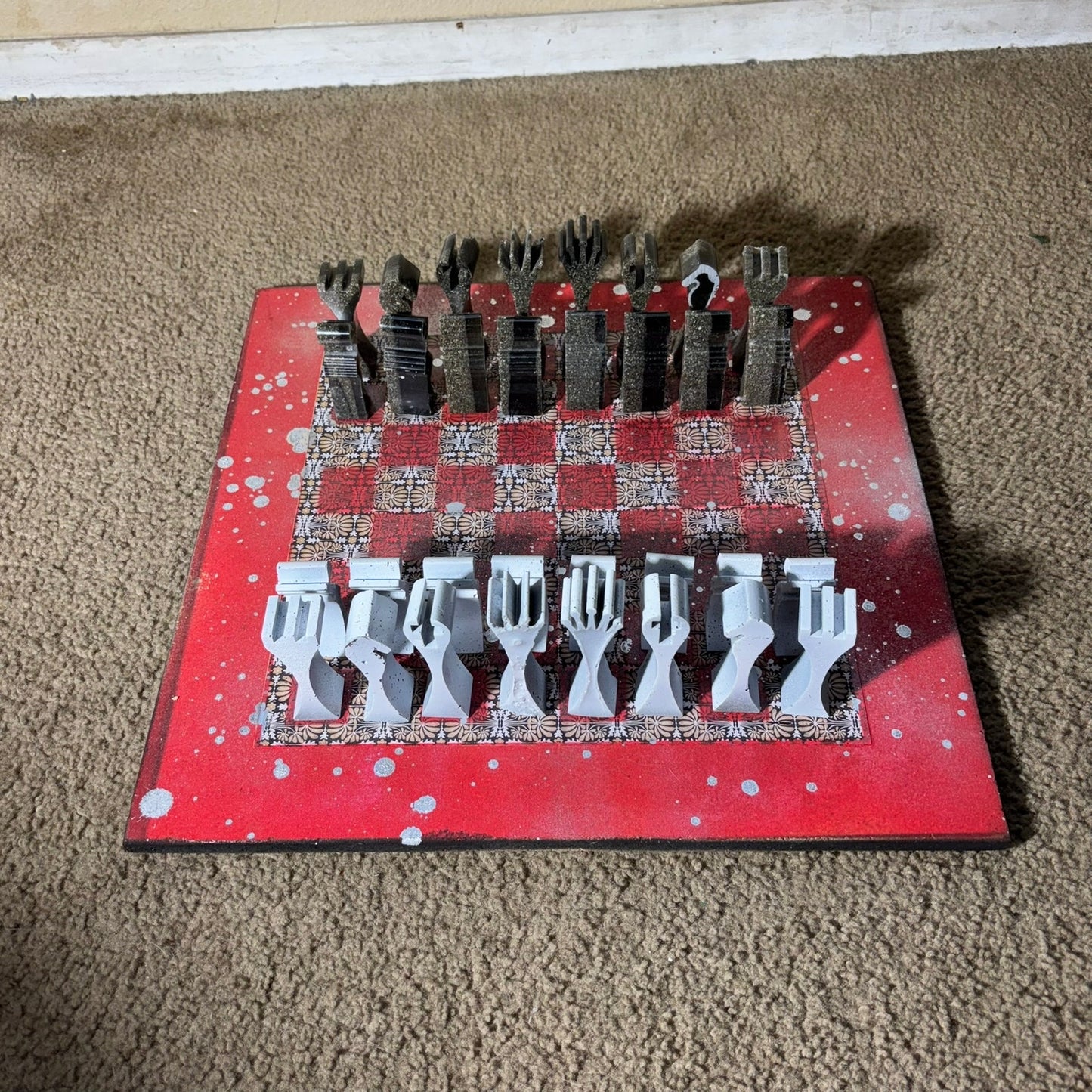 Supreme Vintage - Large Deluxe Chess Set