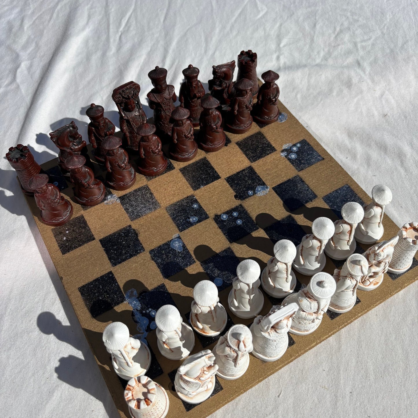 Simple Brown - Chinese Edition Chess Set