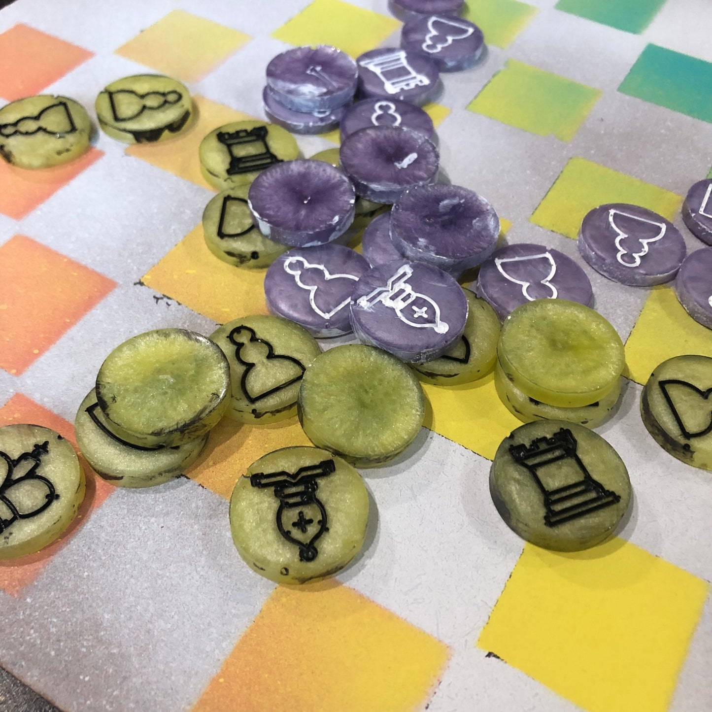 Fading Rainbow - Painted Chess Set