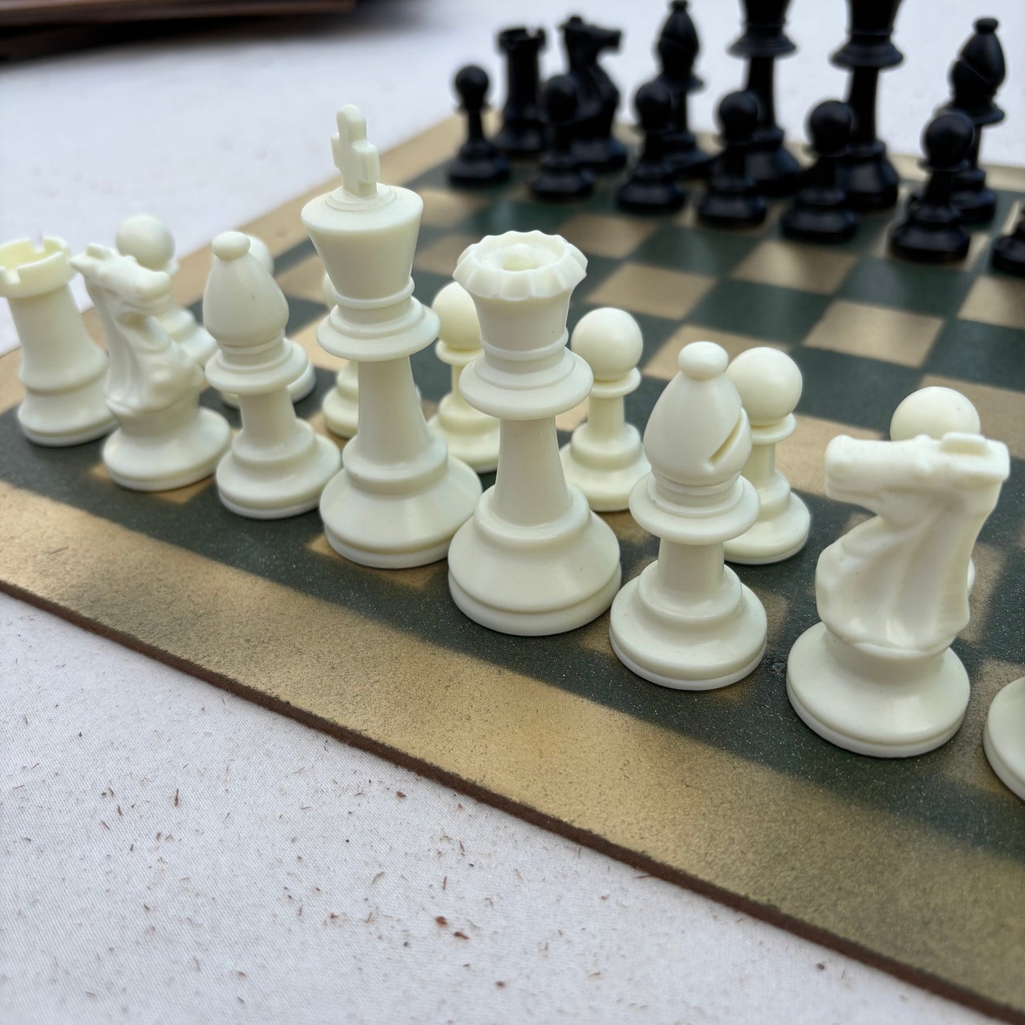 Vintage Golden Green - Painted Chess Set