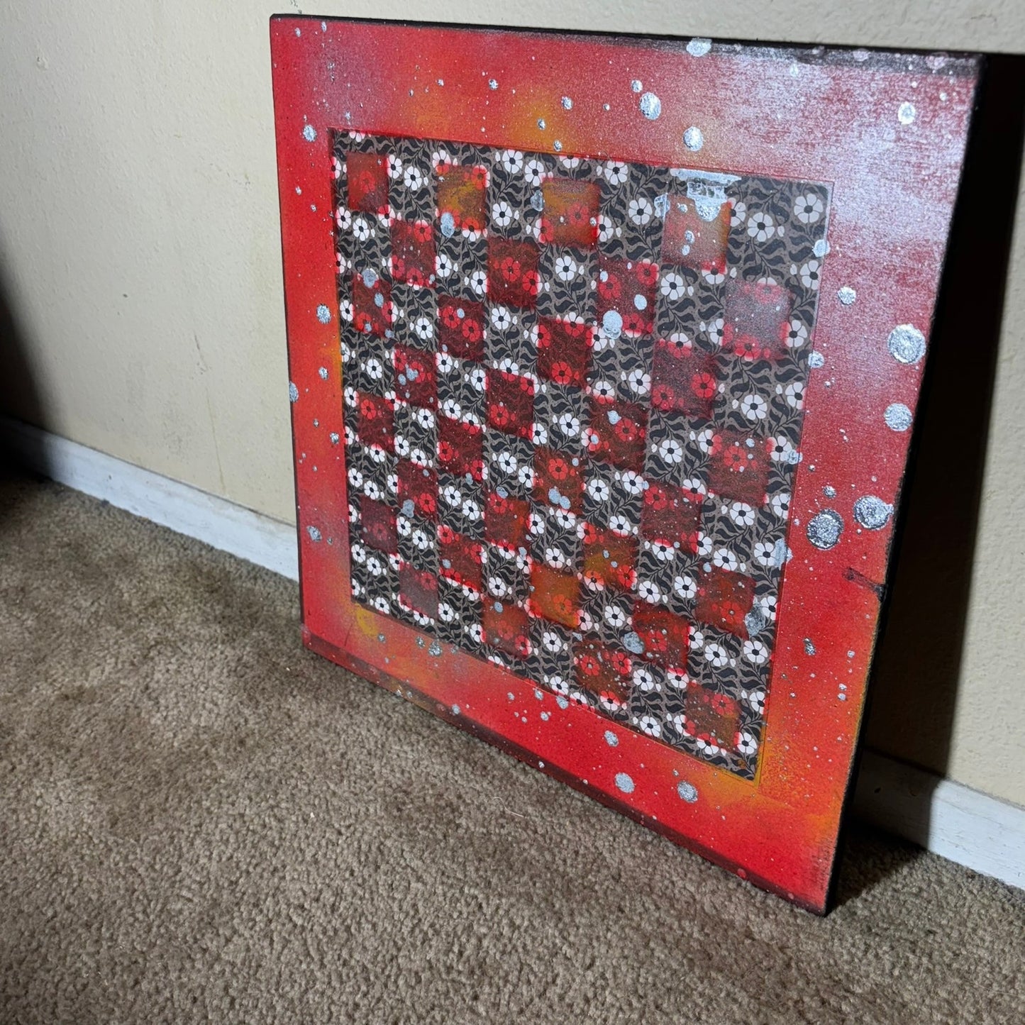 Red Dripped Vintage Pattern - Large Scrapbook Chess Board