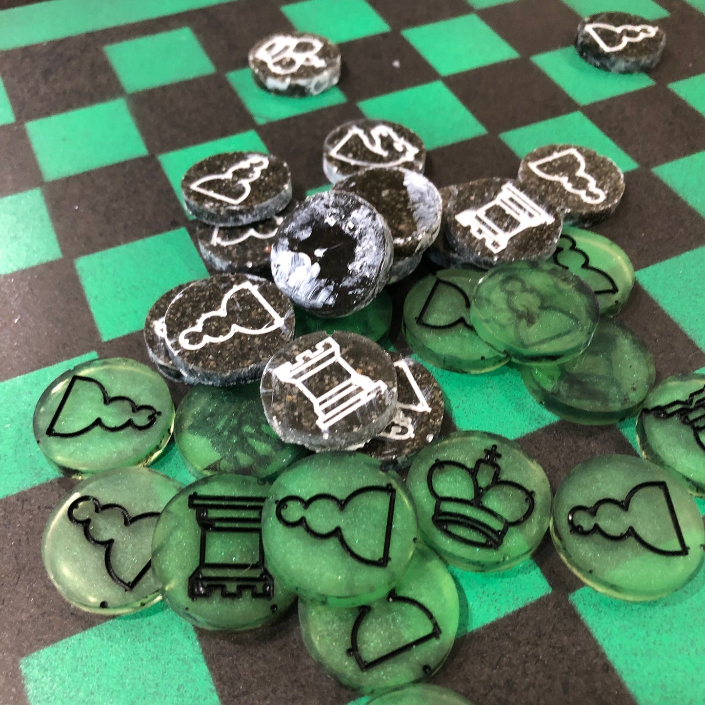 Black & Green - Painted Chess Set
