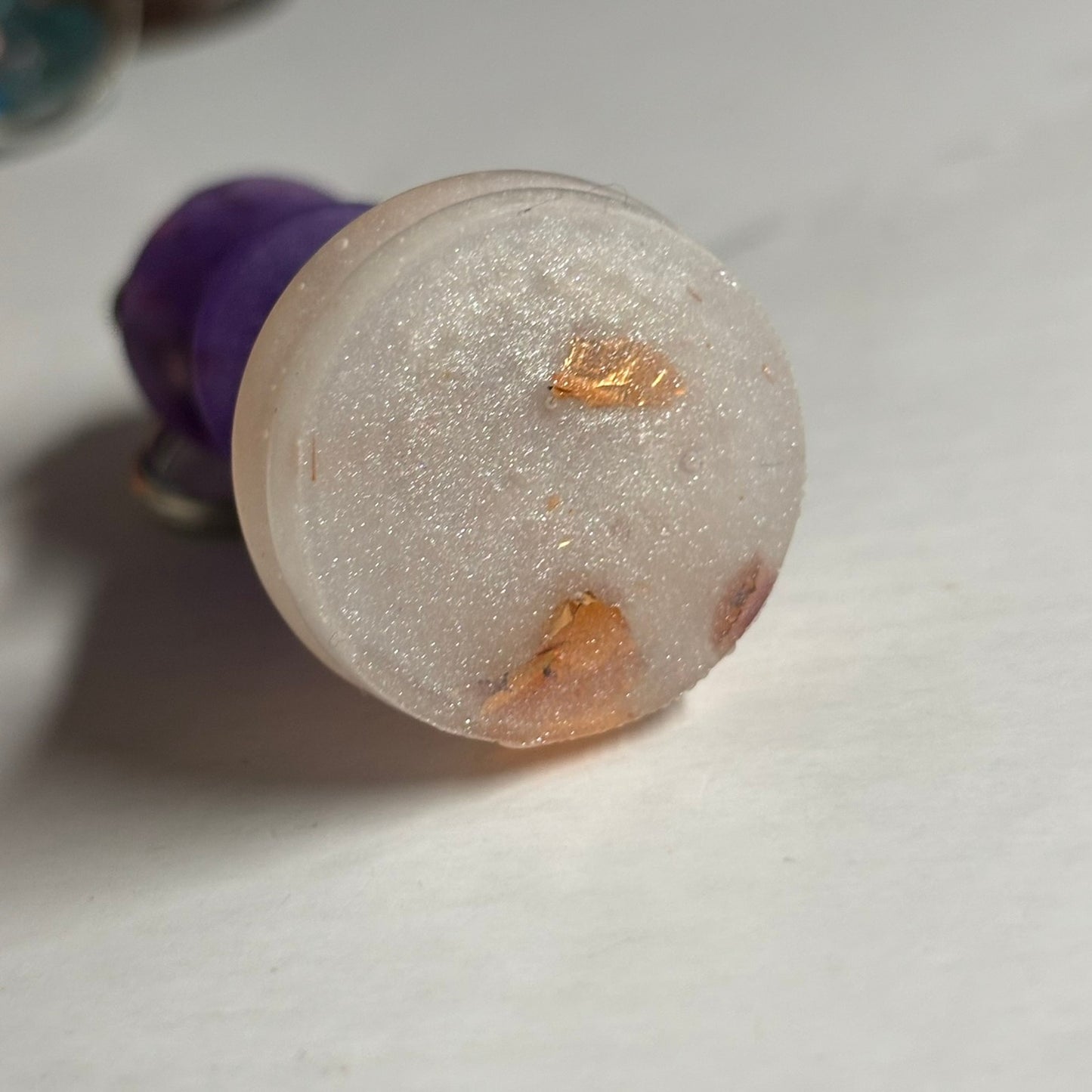 Crystal Purple King - Handmade Resin Keychain