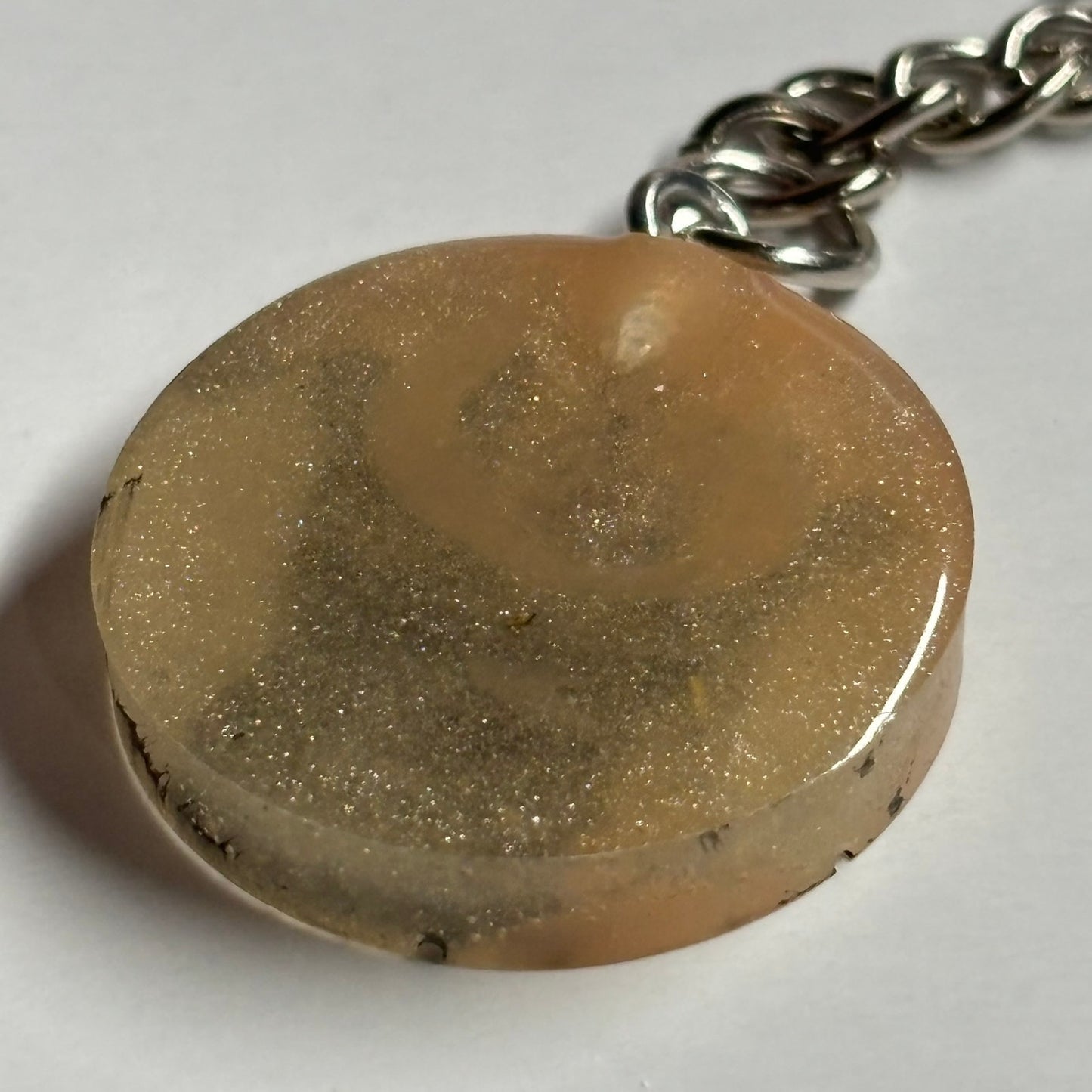 Original King - Handmade Resin Keychain - Flat Edition
