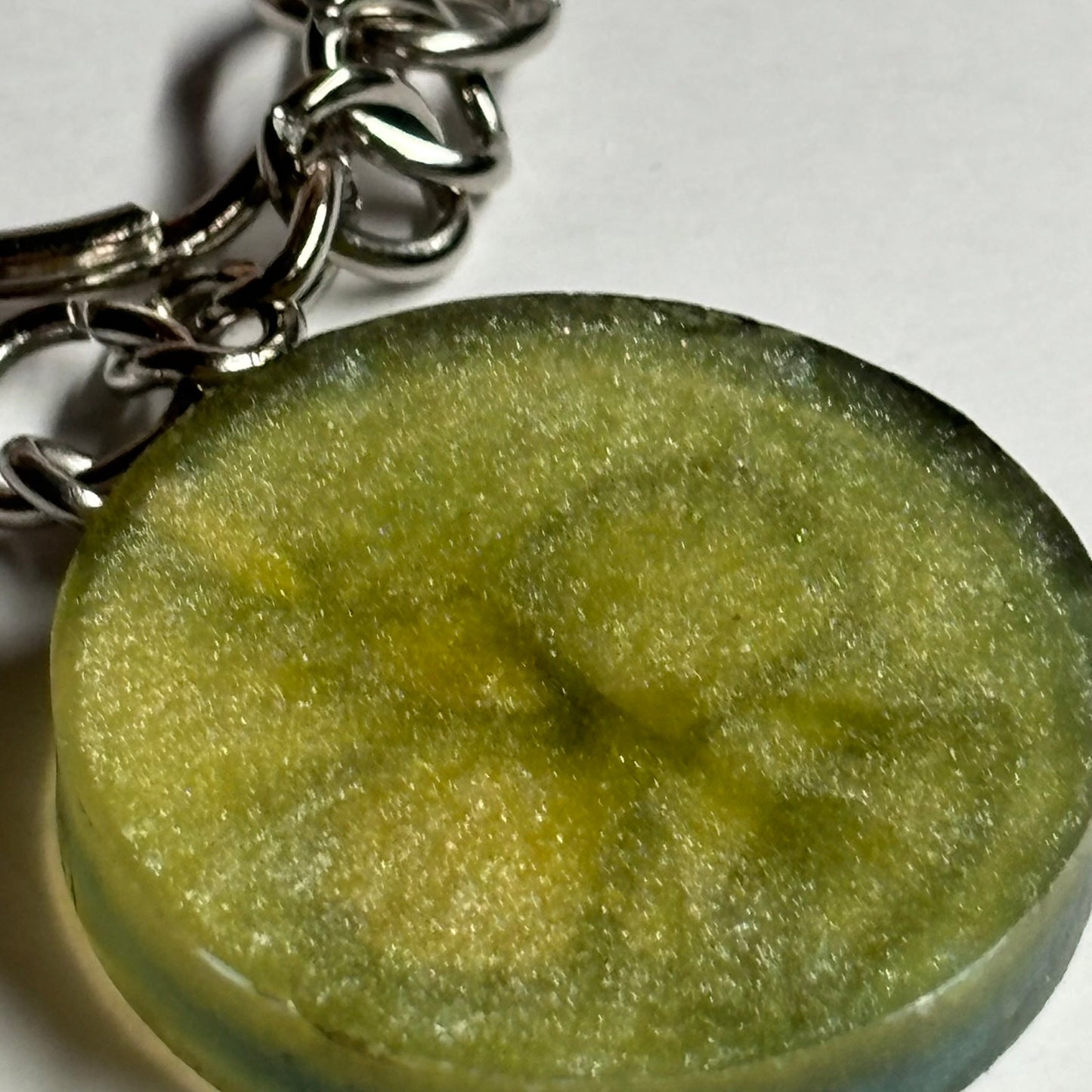 The Green King - Handmade Resin Keychain - Flat Edition