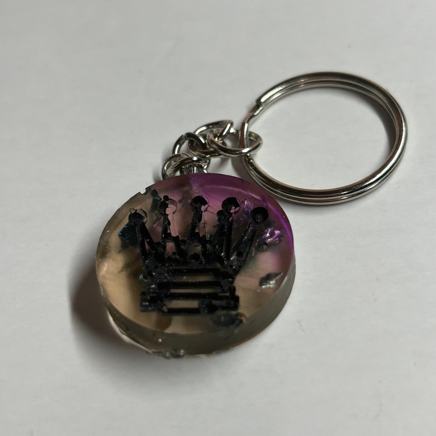 Cream Purple Queen - Handmade Resin Keychain